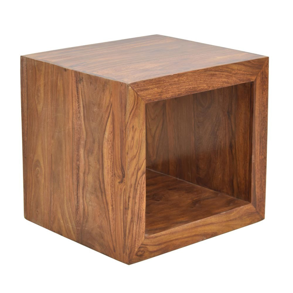 Itzel Peg Table