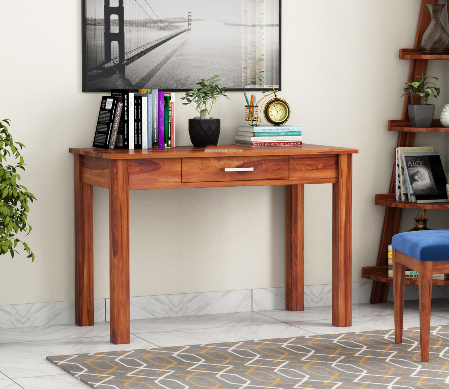 Emily Study Table