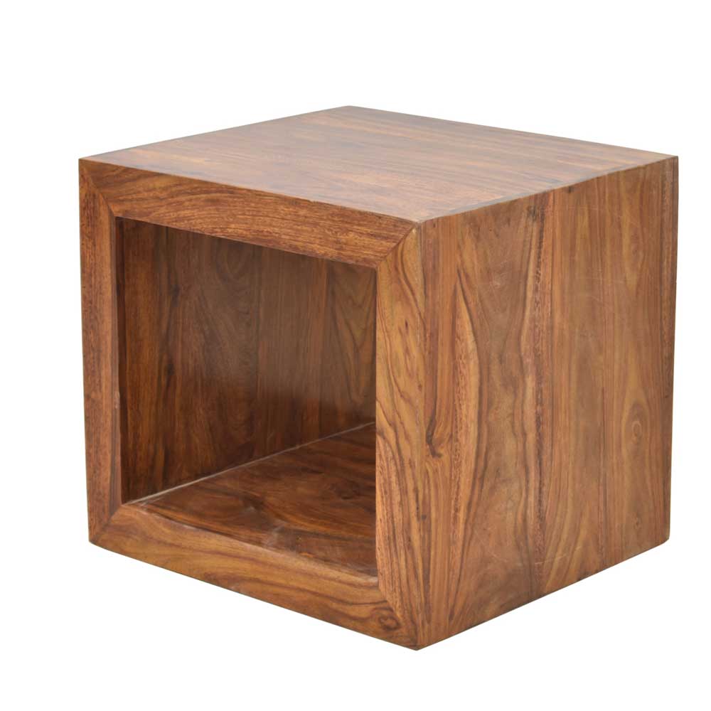 Itzel Peg Table