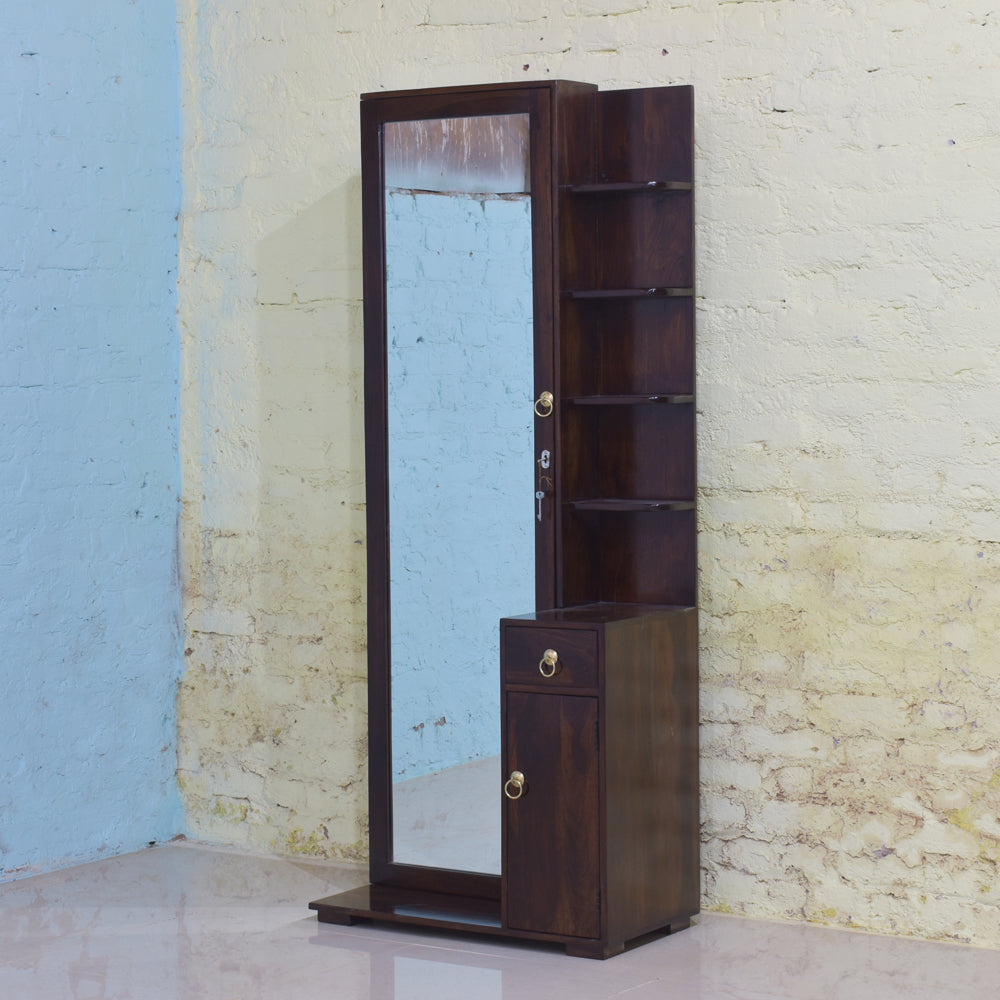 Callie Dresser With Mirror Dressing Table