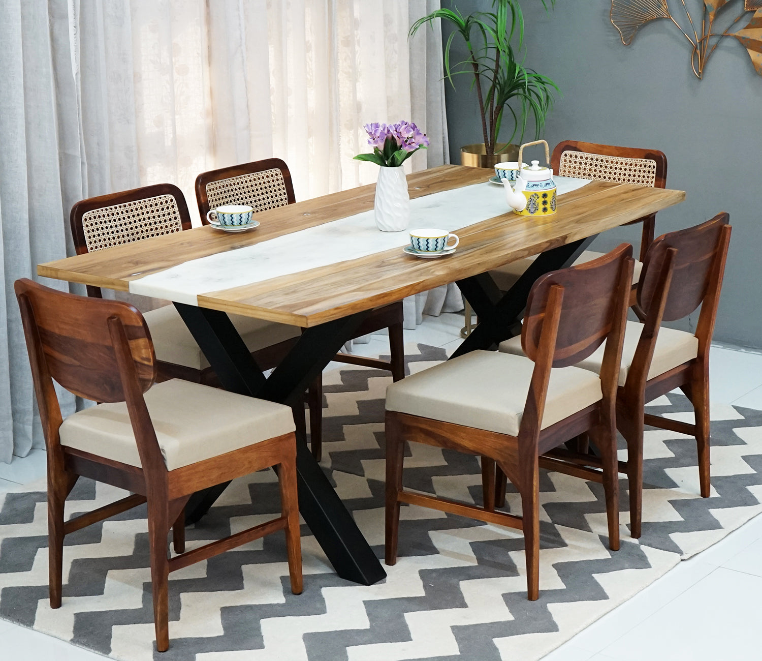 Chickadee 6 Seater Dining Table Set