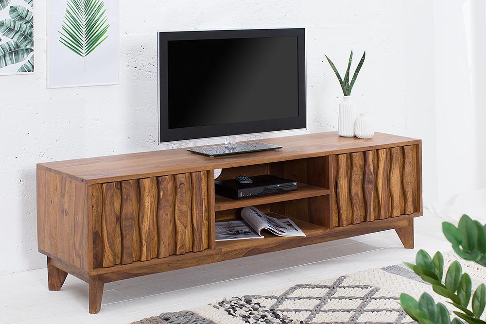 Logan MADWAY TIM Tv Unit