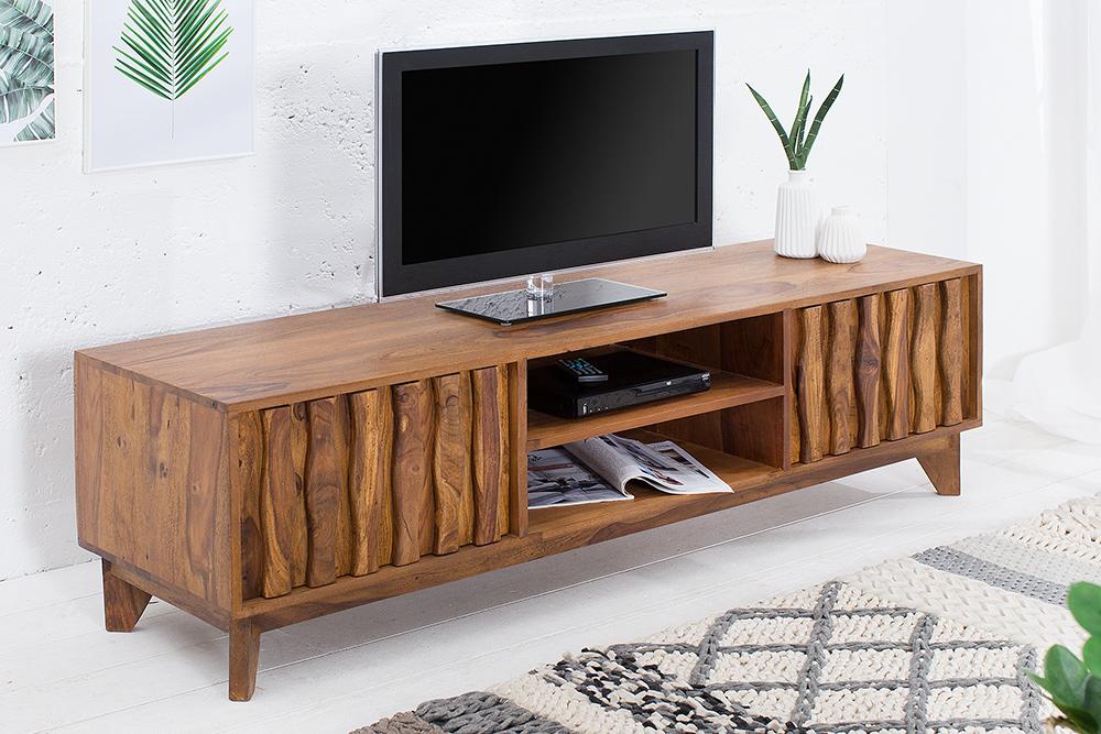 Logan MADWAY TIM Tv Unit