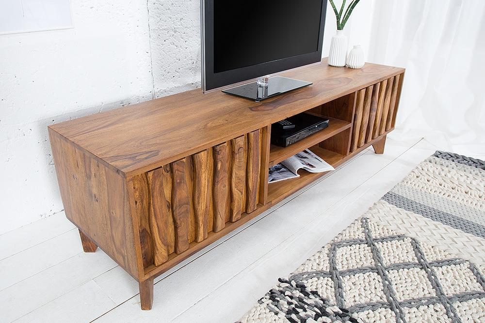 Logan MADWAY TIM Tv Unit