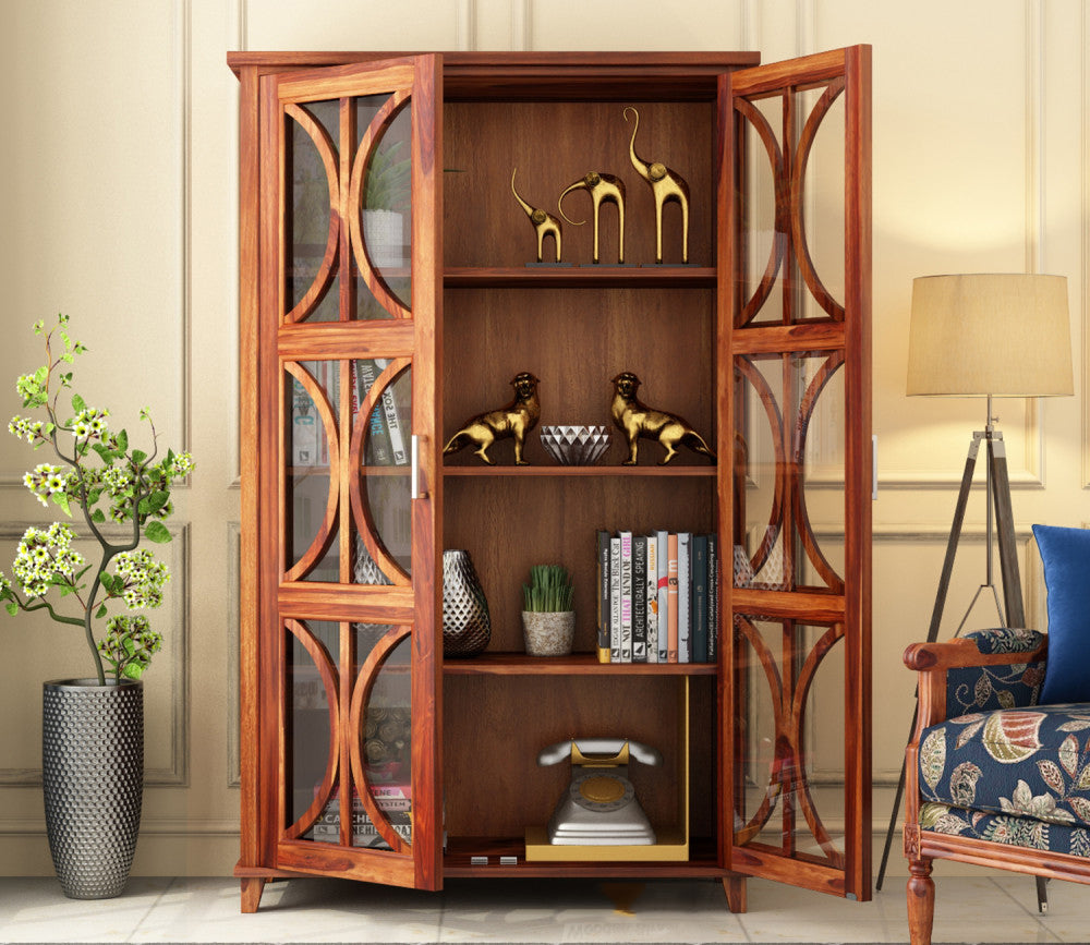 Danny Bookshelf