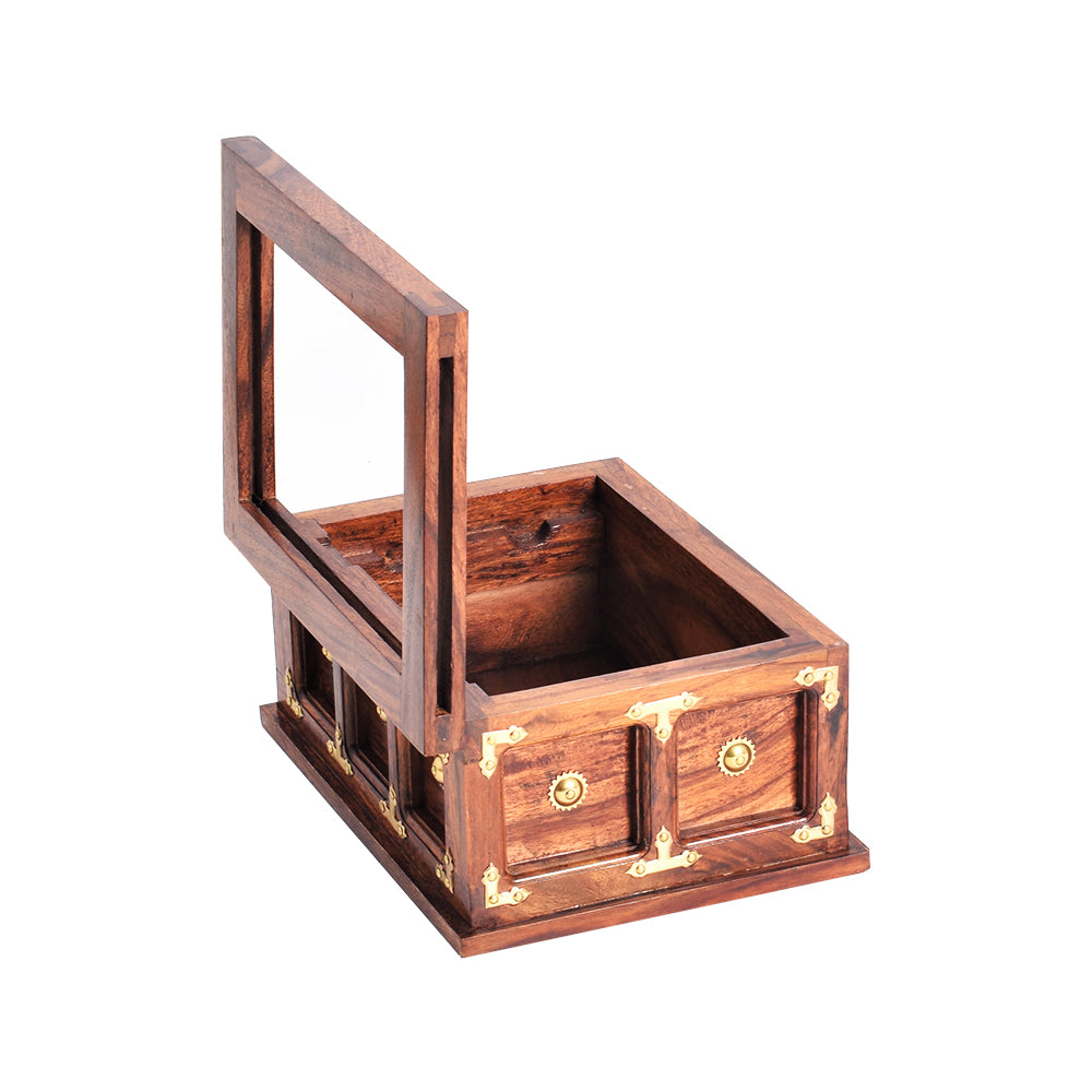 Miriam Box