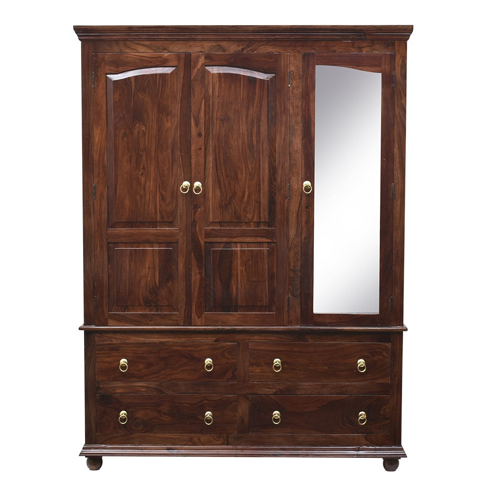 Fernanda Wood Wardrobe