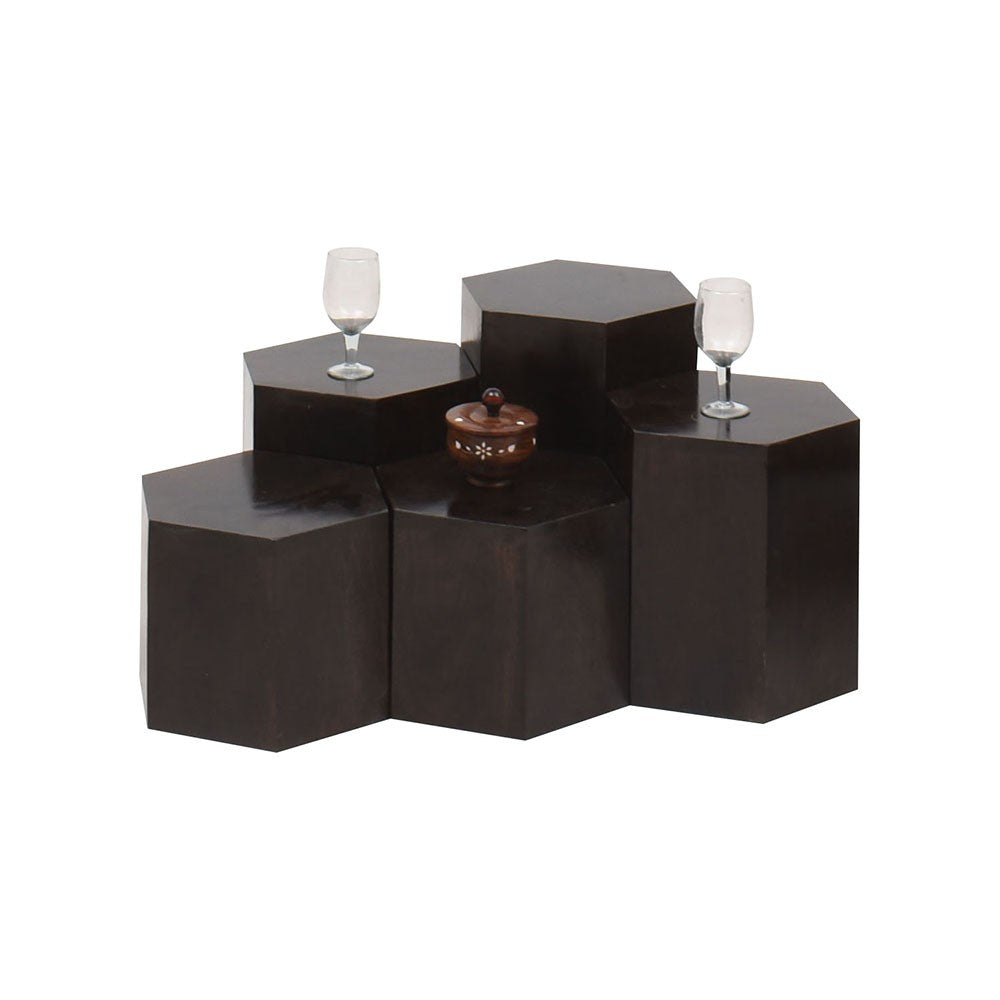 Layne Wood Glentana Sofa Set