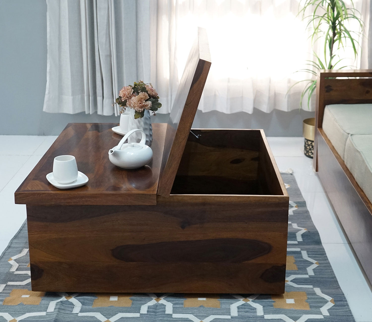 Genesis Coffee and Centre Tables